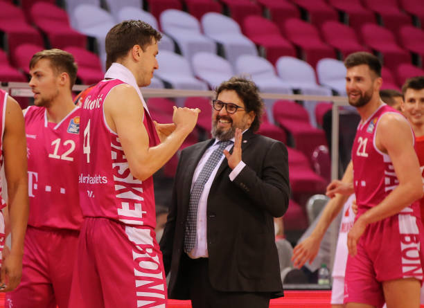 到解约背后 到解约背后