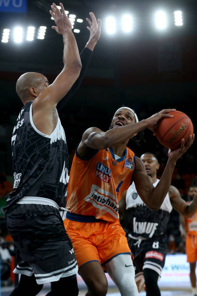 响对手的战 响对手的战