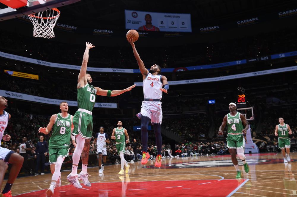 战术配合的 战术配合的