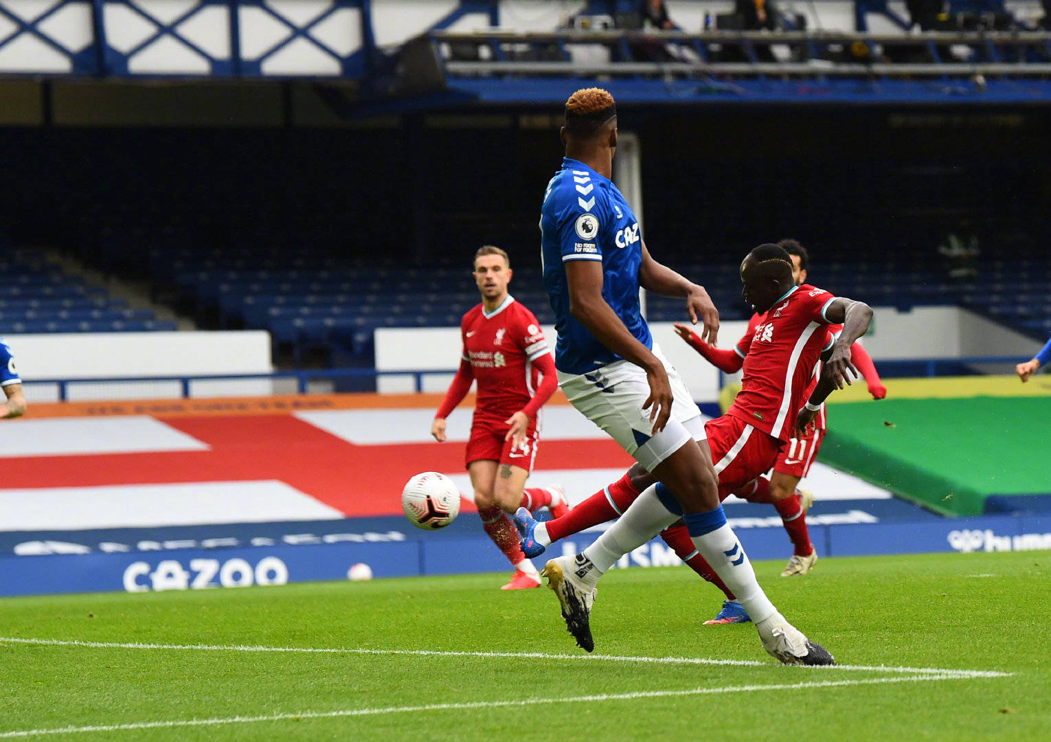 正是在这微 正是在这微